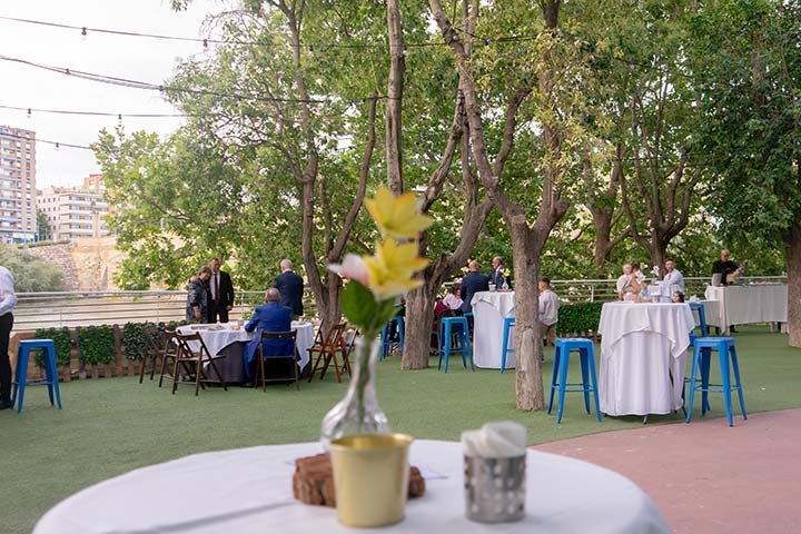Jardin en las orillas del ebro